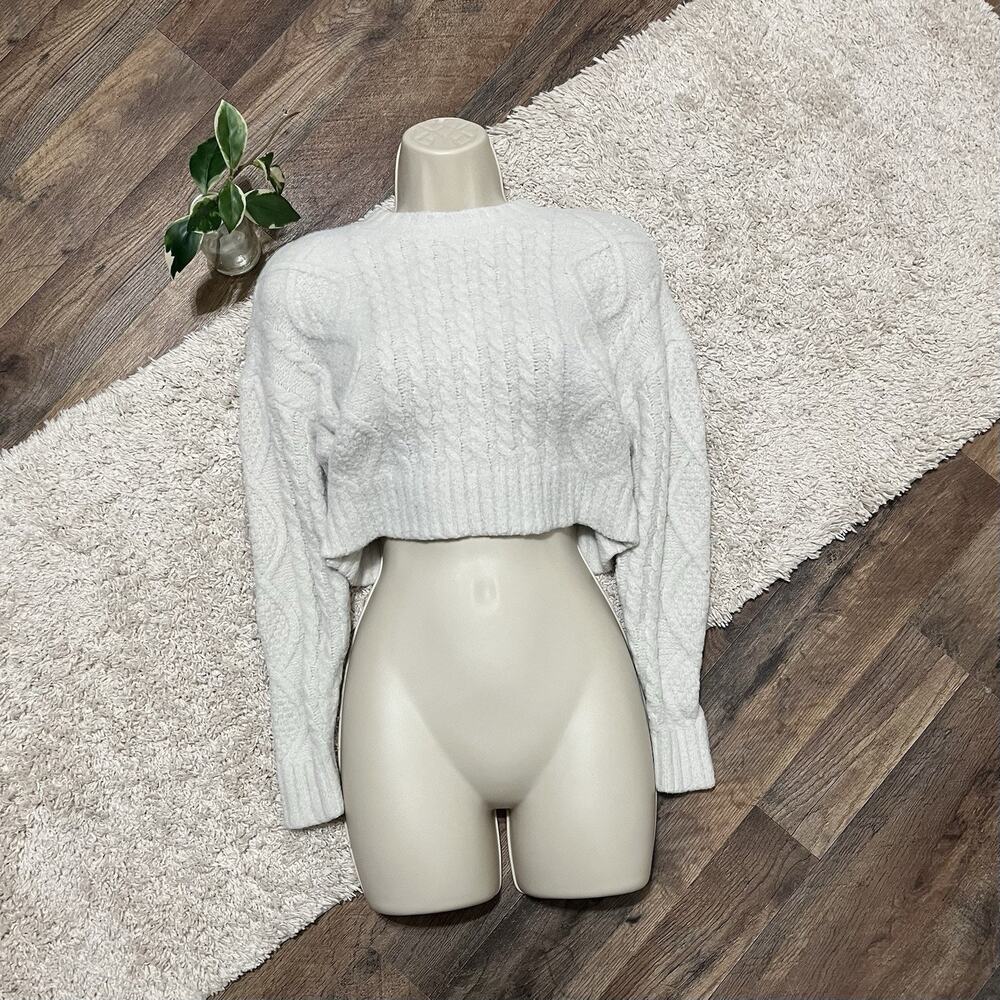 Aerie Size XXS Cream Cable Knit Fuzzy Cropped Crewneck Pullover Sweater